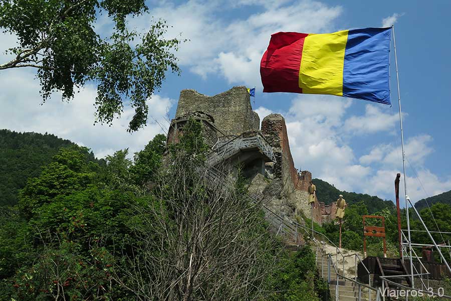castillo-poienari-transfagarasan