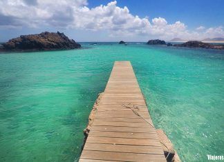 5 planazos para viajar en invierno por EspaƱa Puertito de Lobos, las mejores playas de Fuerteventura