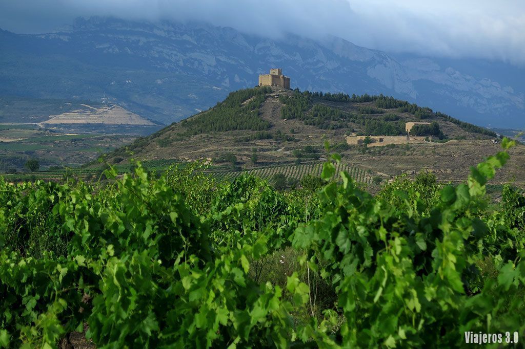 Castillo de Davalillo en los pueblos más bonitos de La Rioja alta