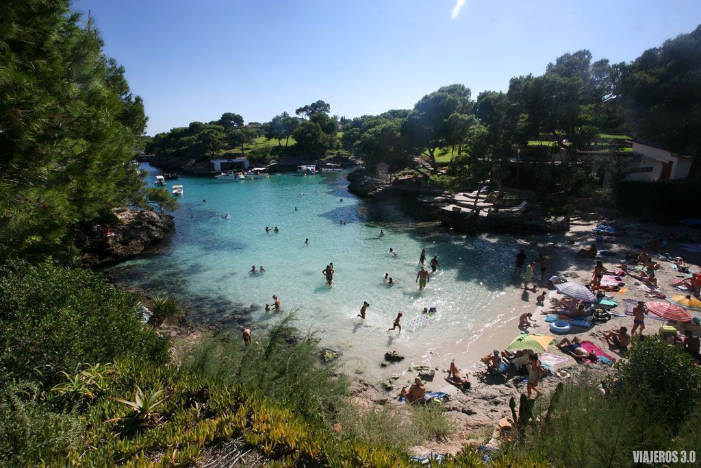 Cala Mitjana en el sur de Mallorca.