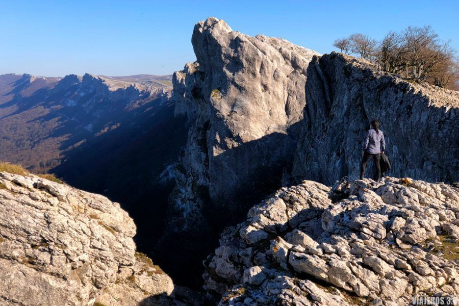 Senderismo en la Sierra de Andía.