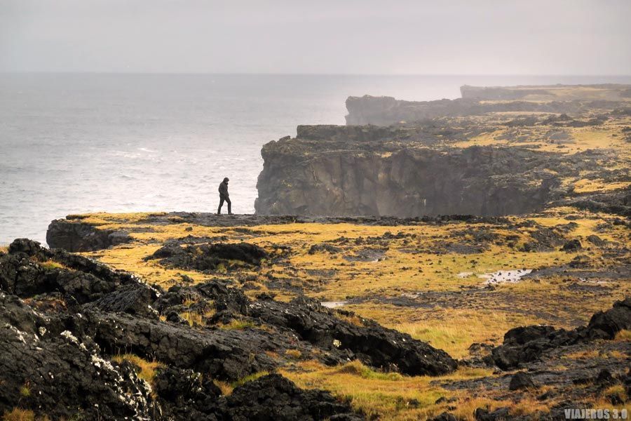 Faro de Svörtulof, que ver en la península de Snaefellsnes