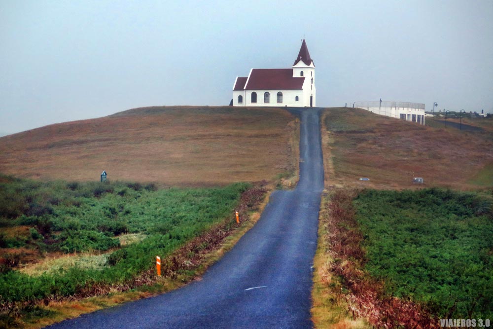 Iglesia Ingjaldshóll, qué ver en la península de Snaefellsnes