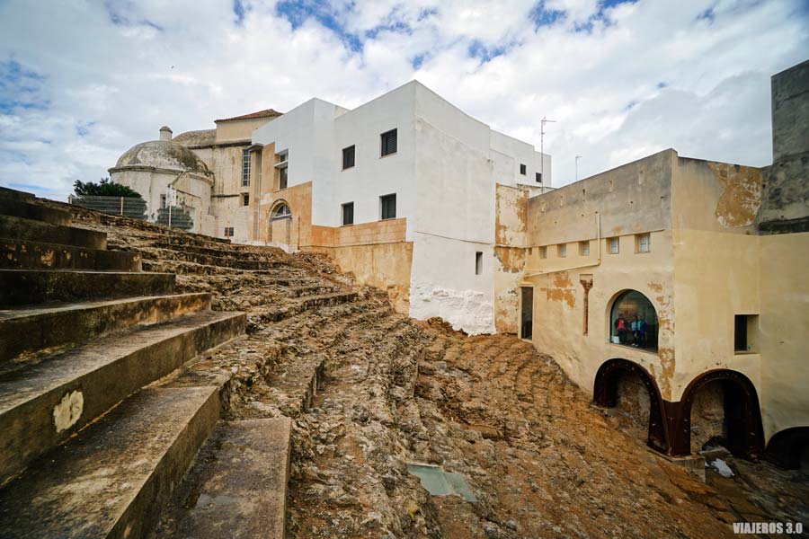 Teatro Romano en el barrio del Pópulo.