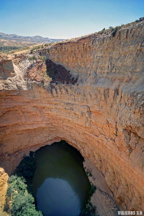 Sima de San Pedro en Aragón