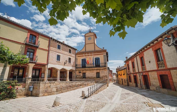 Plaza Mayor y Ayuntamiento de Castrojeriz
