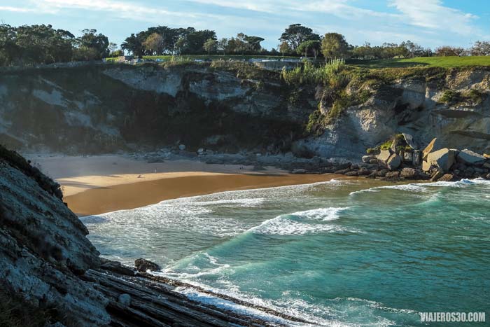 La impresionante playa de Mataleñas.