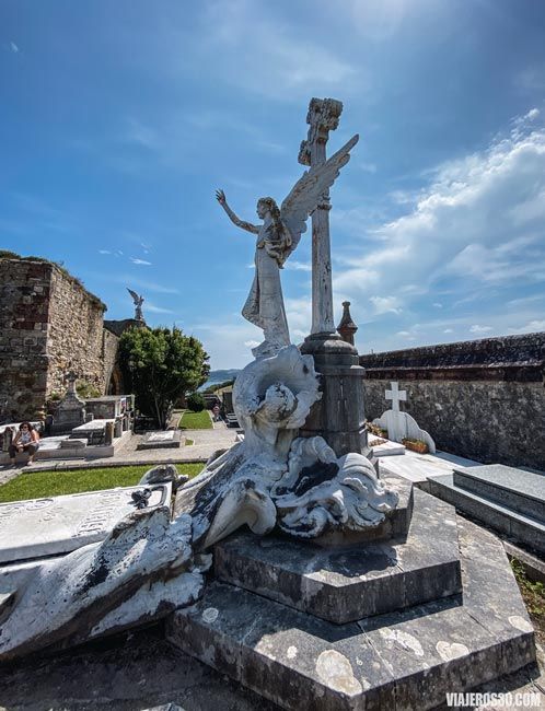 Cementerio de Comillas en Cantabria
