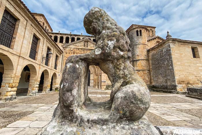plaza de Santillana del Mar