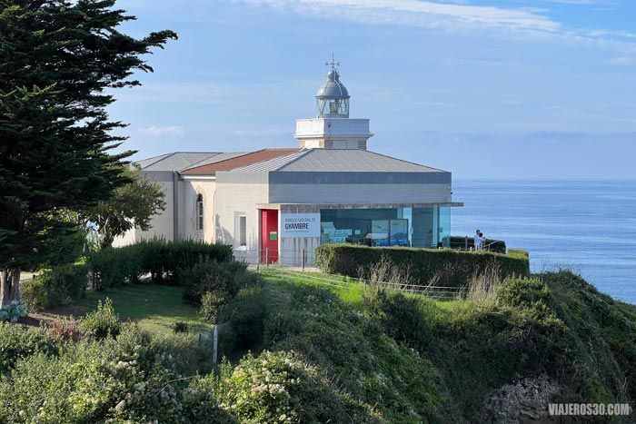 Faro de Punta Silla, qué hacer en San Vicente de la Barquera