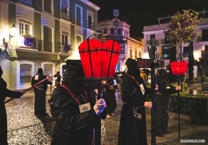 Procesiรณn del Silencio en la Semana Santa de Badajoz