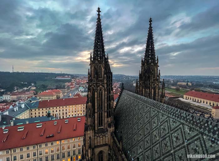 Mejores miradores de Praga: Torre de la Catedral de San Vito