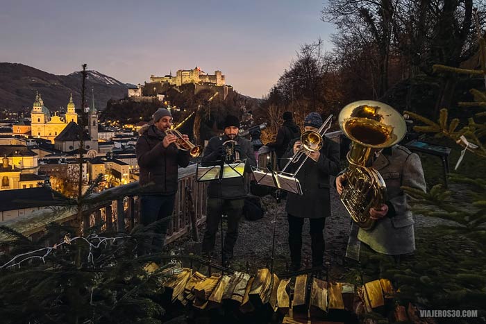 Concierto en la terraza del albergue Stadtalm