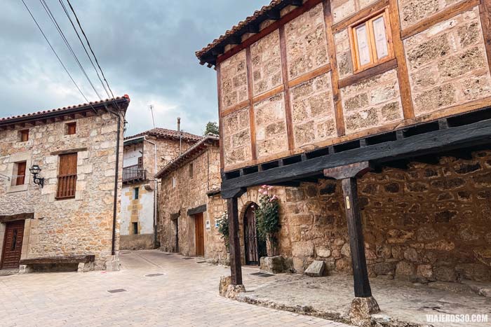 Arquitectura popular en Orbaneja del Castillo