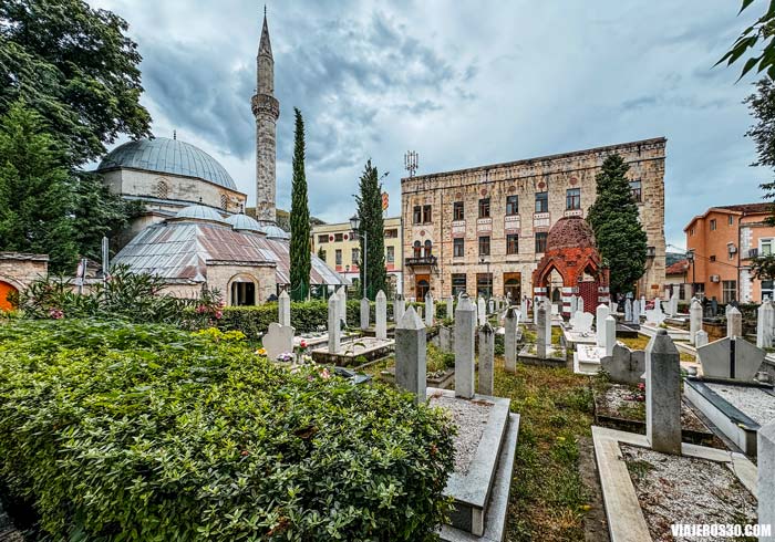 Mezquita Karađoz Beg