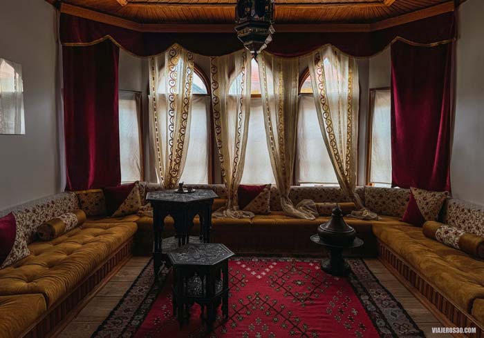 Interior de la Muslibegovic House.
