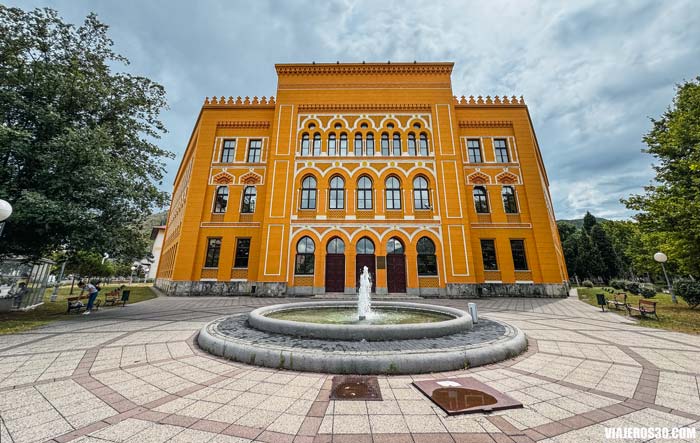 Plaza de España en Mostar.