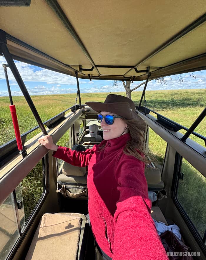 Coche de safari por Tanzania